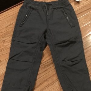 Navy boys cargo pants from Gap Kids size XS.